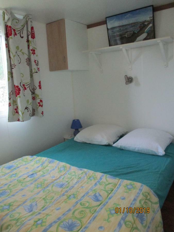 Les Mobile Home De Kerroyal Garlan Exteriér fotografie