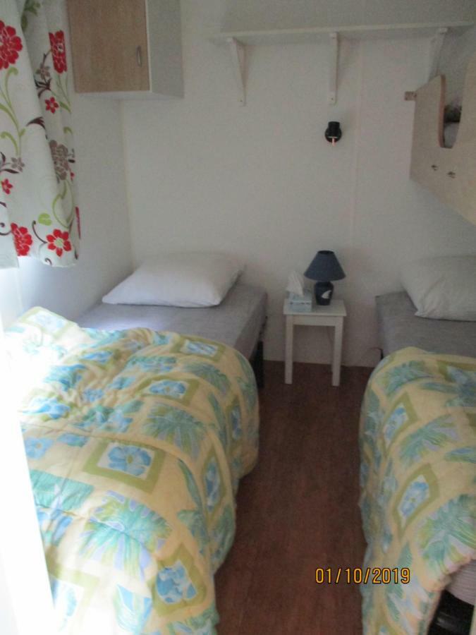 Les Mobile Home De Kerroyal Garlan Exteriér fotografie